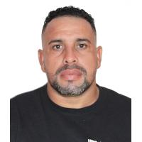 Aron CRUZ