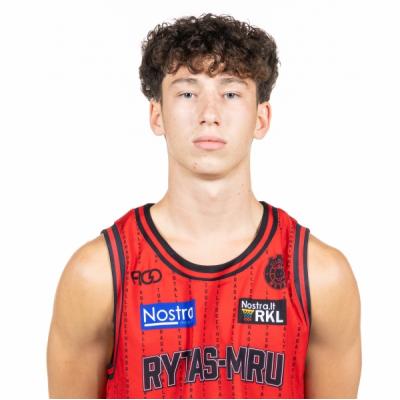 Martynas Suzanovičius